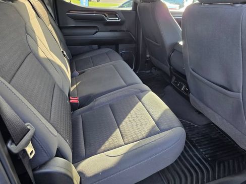 Used 2024 Chevrolet Silverado 1500 LT AWD/4WD image 38
