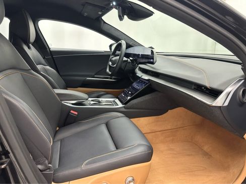 Used 2025 Lucid Air Touring AWD/4WD image 14