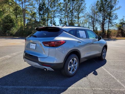 Used 2024 Chevrolet Blazer LT w/ Convenience Package image 5