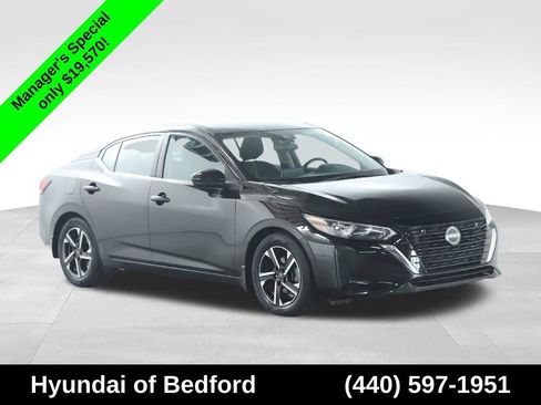 Used 2024 Nissan Sentra SV FWD image 10