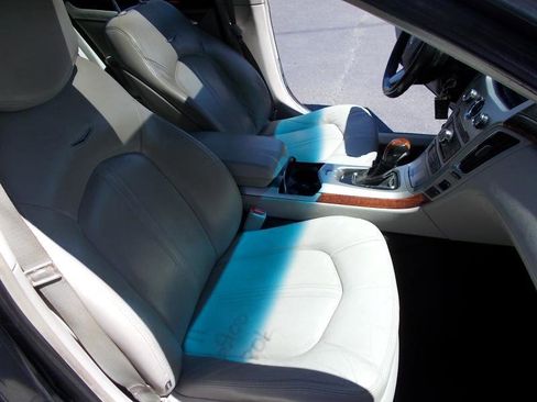 Used 2011 Cadillac CTS Luxury image 20