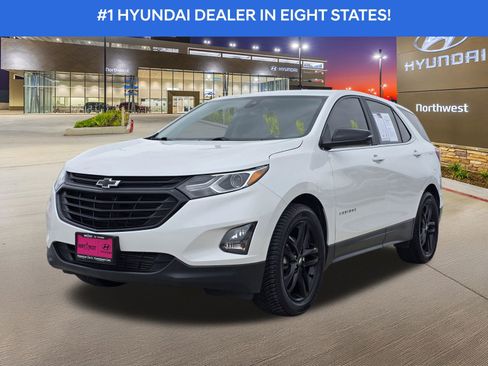 Used 2021 Chevrolet Equinox LT FWD image 2