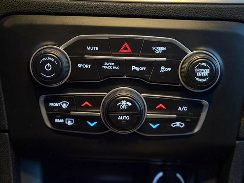 Used 2021 Dodge Charger GT image 18