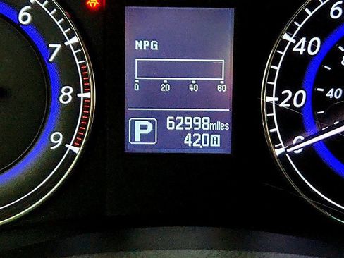 Used 2016 INFINITI QX50 2WD w/ Premium Plus Package image 16