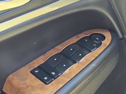 Used 2012 Buick Enclave Leather image 30