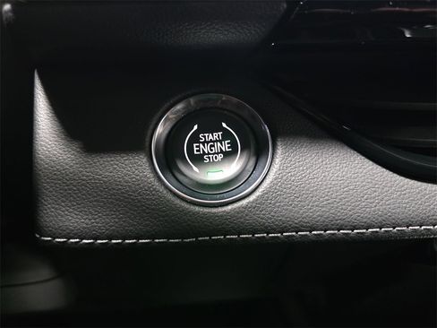 New 2026 Buick Enclave Preferred w/ LPO, Floor Liner Package image 22