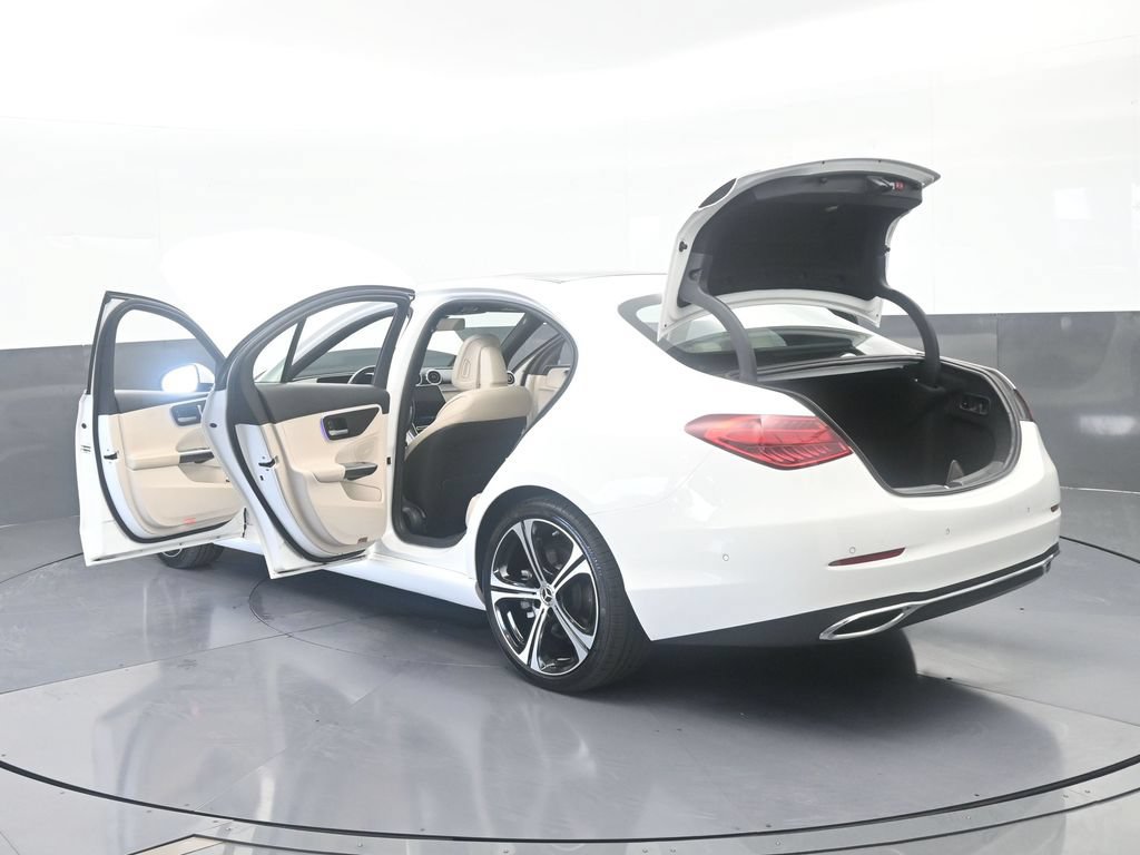 Used 2025 Mercedes-Benz C 300 Sedan image 76