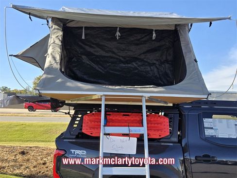 New 2025 Toyota Tacoma TRD Off-Road image 3