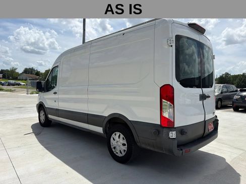 Used 2018 Ford Transit 250 148 Medium Roof RWD image 7