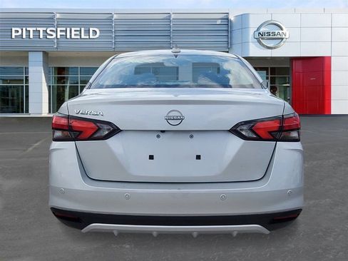 New 2025 Nissan Versa SV image 4