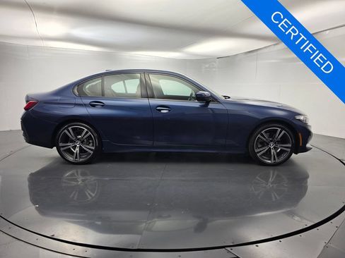 Used 2023 BMW 330i Sedan w/ Driving Assistance Package RWD image 3