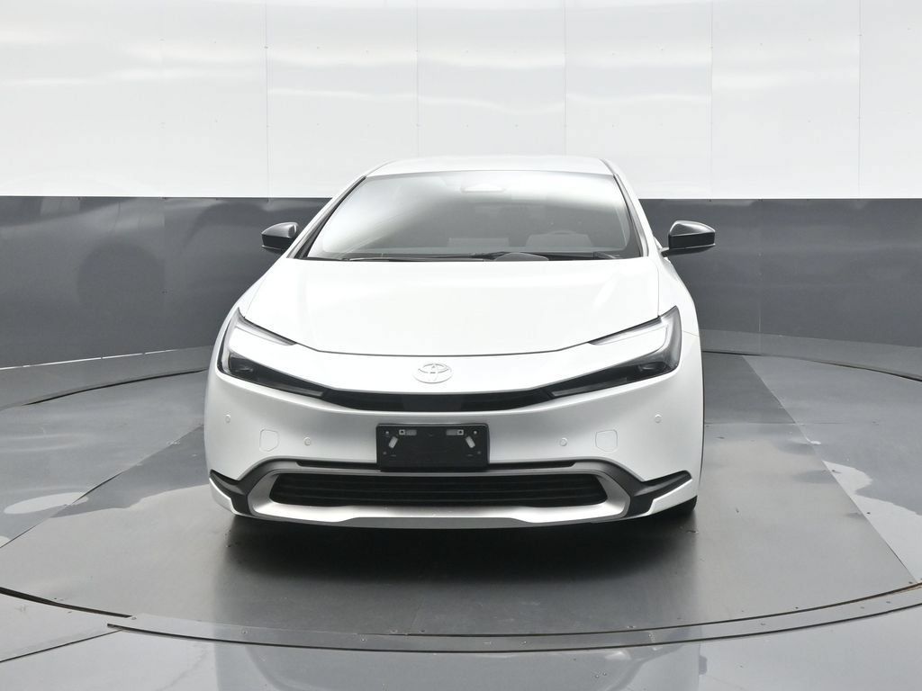 Certified 2024 Toyota Prius Prime FWD image 2