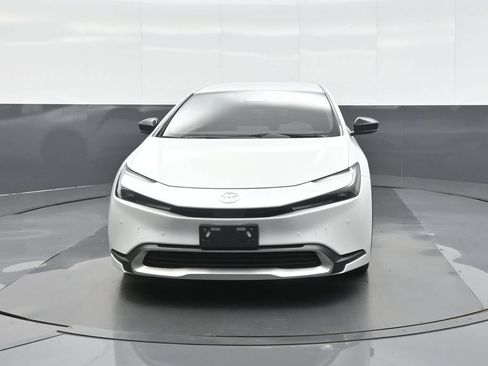 Certified 2024 Toyota Prius Prime FWD image 2