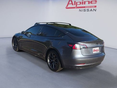 Used 2021 Tesla Model 3 Standard Range Plus image 3