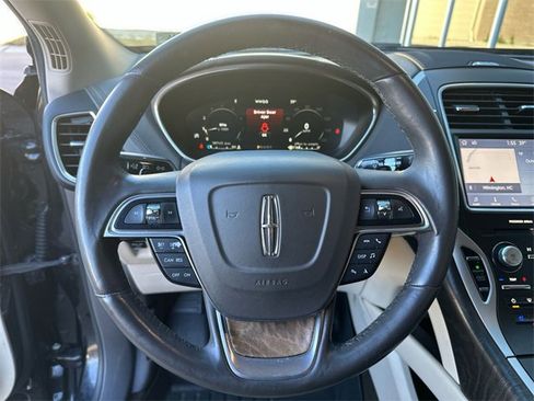 Used 2019 Lincoln Nautilus Reserve w/ Ultimate Package image 15