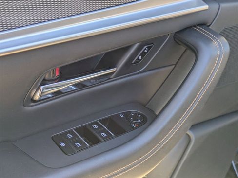 Used 2024 MAZDA CX-90 3.3 Turbo w/ Premium Package image 12