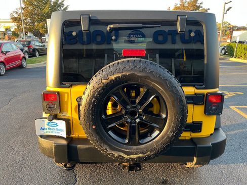 Used 2015 Jeep Wrangler Unlimited Sport w/ Quick Order Package 24S image 14