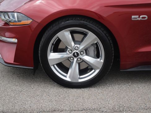 Used 2018 Ford Mustang GT Premium image 25