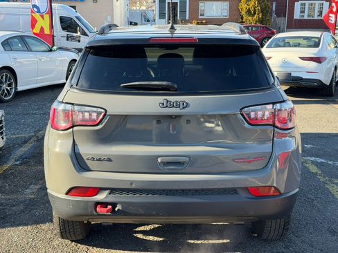 Used 2023 Jeep Compass Trailhawk image 13