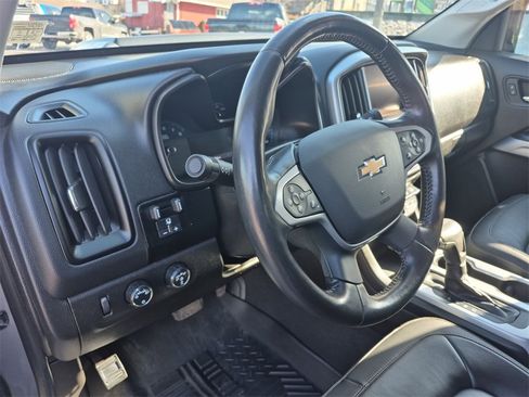 Used 2020 Chevrolet Colorado ZR2 image 21