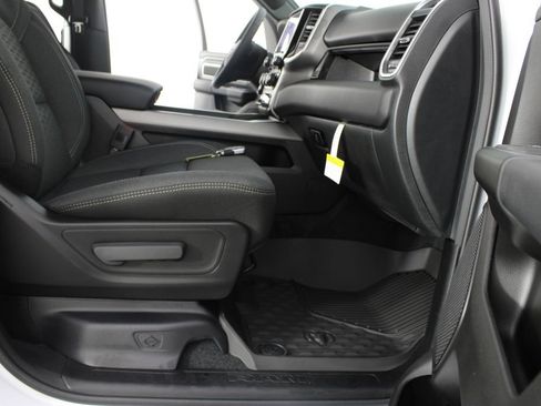 New 2026 RAM 1500 Big Horn AWD/4WD image 19
