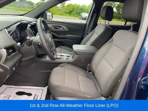 Certified 2023 Chevrolet Traverse LT FWD image 15