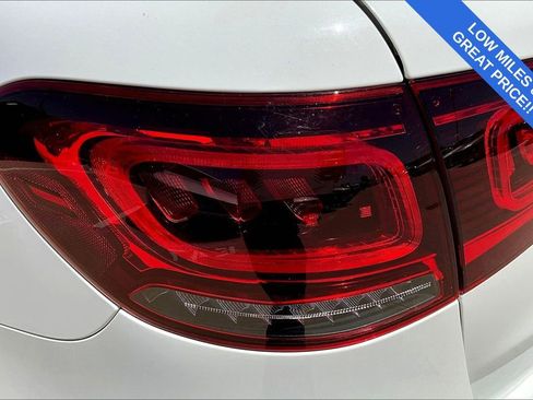 Used 2022 Mercedes-Benz GLC 300 image 40