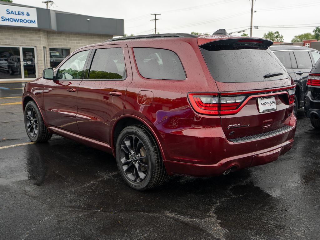 Used 2025 Dodge Durango R/T AWD/4WD image 7