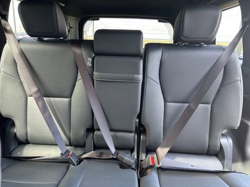 Used 2024 Lexus GX 550 w/ Accessory Package (2T) image 26