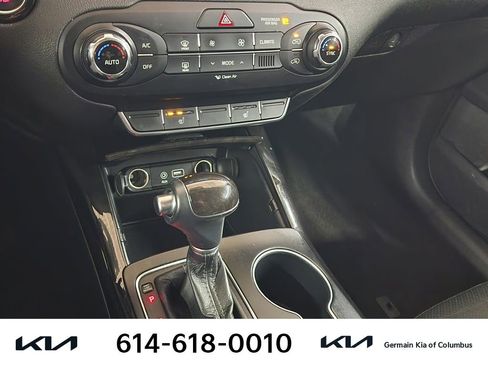 Used 2017 Kia Sorento EX image 25