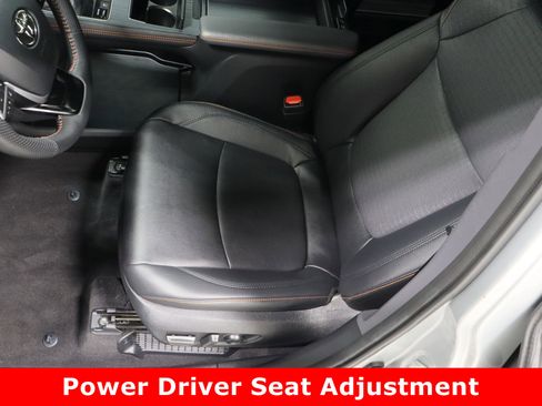 Used 2023 Toyota Sienna XSE image 15