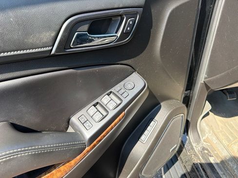 Used 2018 Chevrolet Suburban Premier w/ Max Trailering Package AWD/4WD image 12