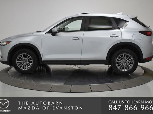 Used 2017 MAZDA CX-5 Touring w/ Preferred Equipment Package AWD/4WD image 17