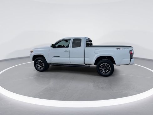 Used 2023 Toyota Tacoma TRD Sport RWD image 9