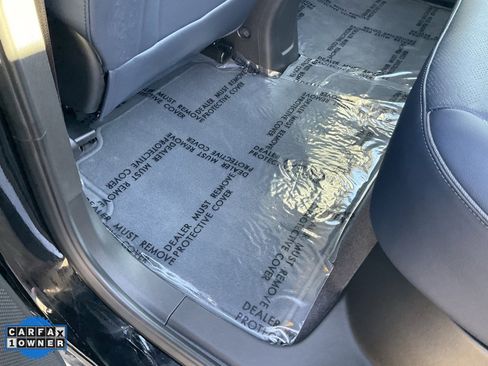 Used 2022 Chevrolet Bolt EUV LT w/ Convenience Package image 27