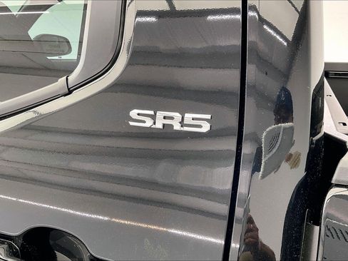 New 2026 Toyota Tacoma SR5 AWD/4WD image 17
