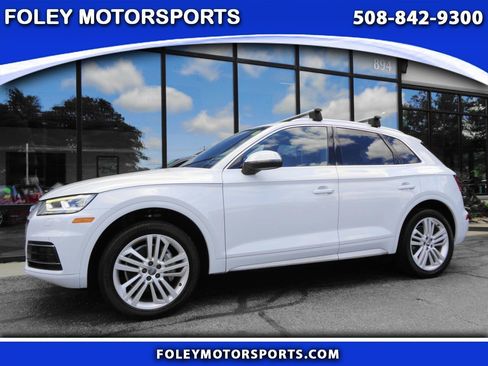 Used 2019 Audi Q5 2.0T Premium Plus w/ Premium Plus Package AWD/4WD image 1