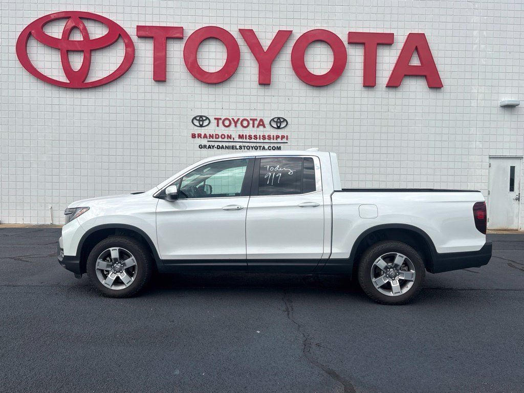 Used 2025 Honda Ridgeline RTL image 5