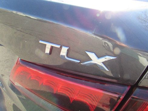 Used 2016 Acura TLX w/ Technology Package image 10