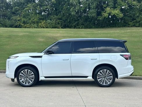 Used 2025 INFINITI QX80 Luxe AWD/4WD image 7