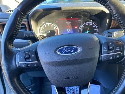 Used 2022 Ford Maverick Lariat w/ Equipment Group 500A Standard image 33