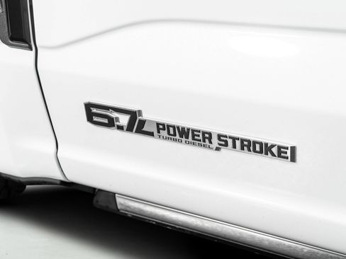 Used 2025 Ford F250 Platinum image 52