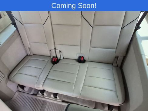 Used 2021 Cadillac Escalade ESV Premium Luxury w/ Driver Assist Tech Package RWD image 22