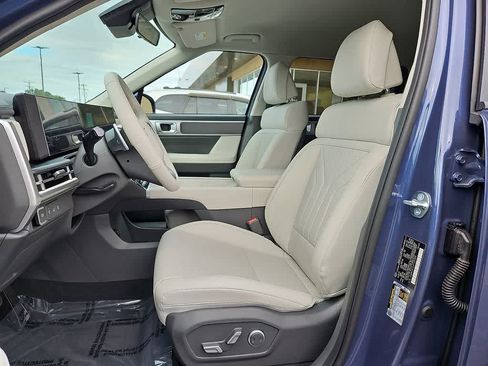 Certified 2026 Hyundai Santa Fe SEL FWD image 13