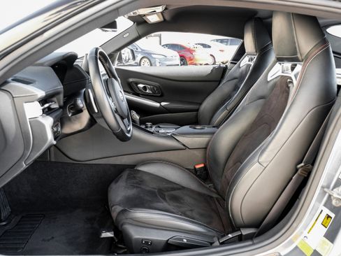 Used 2022 Toyota Supra image 3