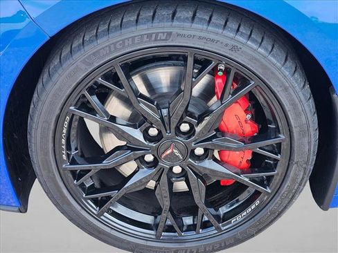 Used 2023 Chevrolet Corvette Stingray Premium Conv w/ Z51 Performance Package image 19
