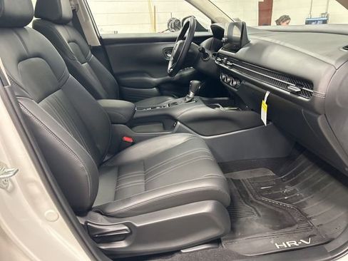 Certified 2025 Honda HR-V EX-L image 18