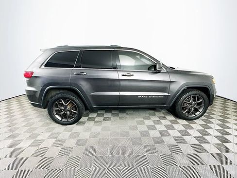 Used 2019 Jeep Grand Cherokee Limited AWD/4WD image 12