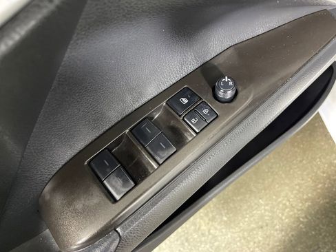 Certified 2023 Toyota Camry SE image 15