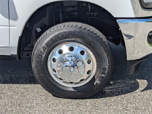 New 2026 RAM 3500 Tradesman w/ Chrome Appearance Group image 12